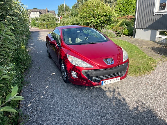 Peugeot 308 3 of 5