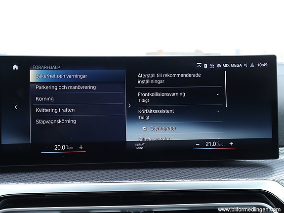 BMW i4 17 of 23