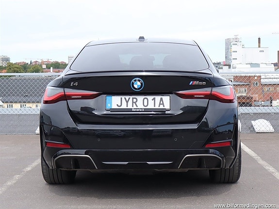 BMW i4 22 of 23