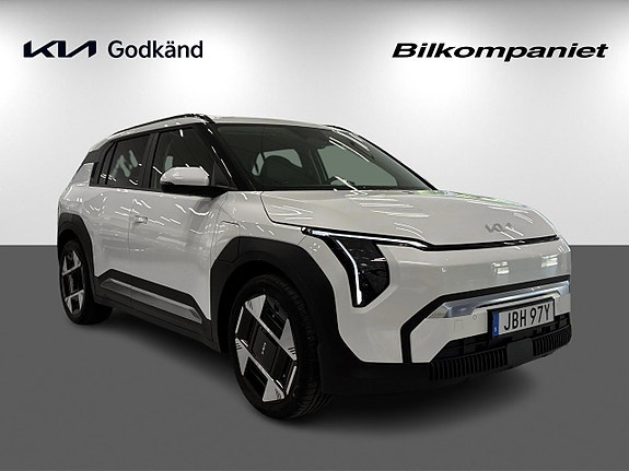 Kia EV3 3 of 5