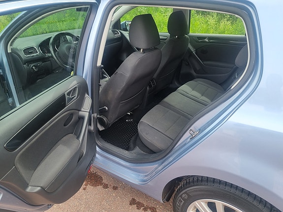 Volkswagen Golf VI 4 of 4