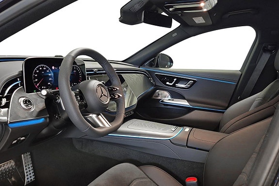 Mercedes-Benz E300 e 10 of 11