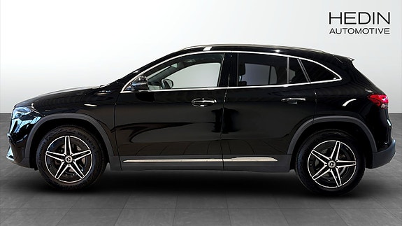 Mercedes-Benz EQA300 6 of 12