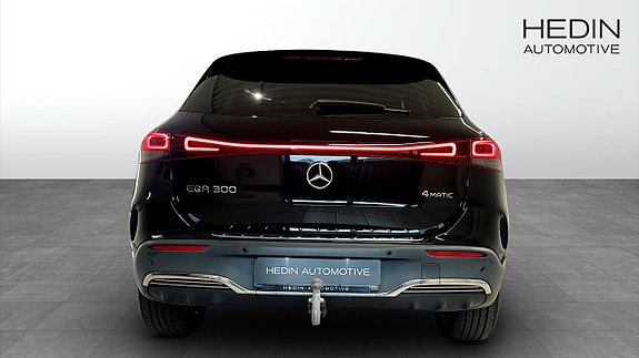 Mercedes-Benz EQA300 7 of 12