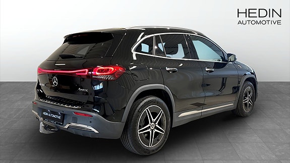 Mercedes-Benz EQA300 2 of 12