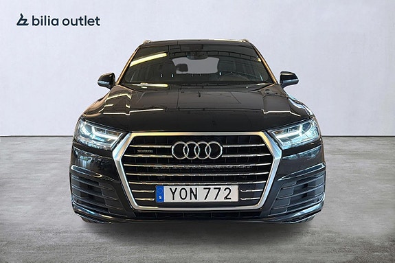 Audi Q7 5 of 24