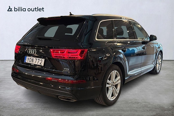 Audi Q7 6 of 24