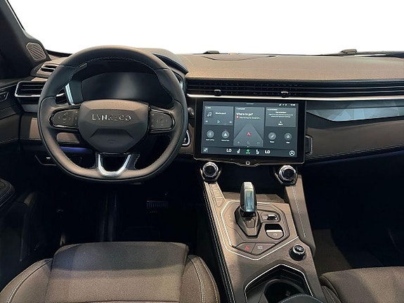 Lynk & Co 01 8 of 15