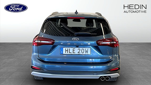 Ford Focus 7 of 12