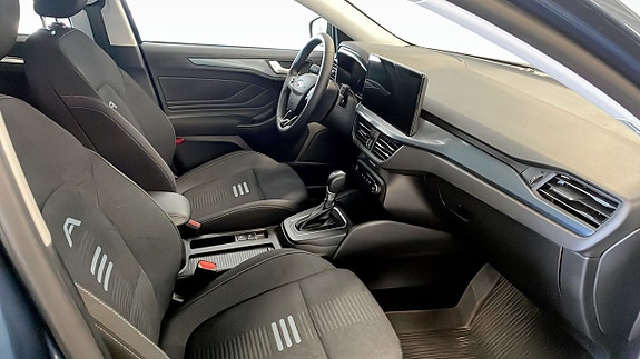 Ford Focus 3 of 12