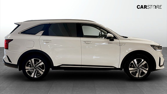 Kia Sorento 6 of 26