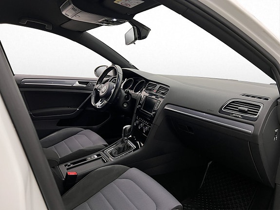 Volkswagen Golf I 19 of 26