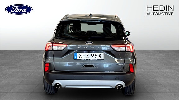 Ford Kuga 7 of 9