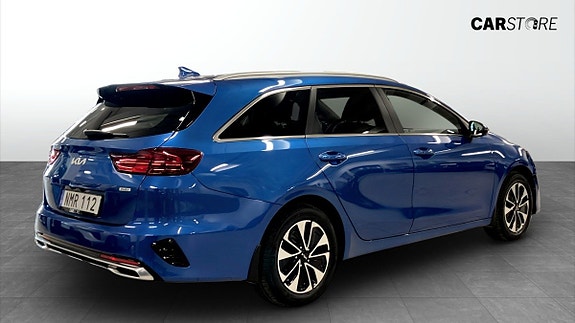 Kia Ceed 2 of 14