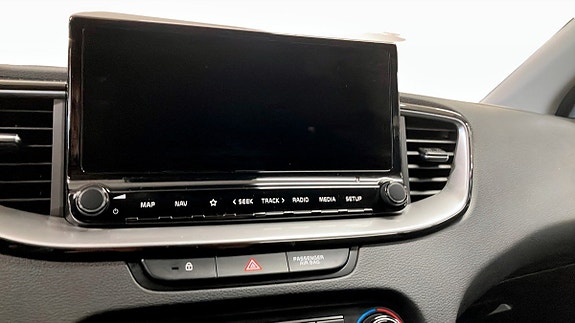 Kia Ceed 12 of 14