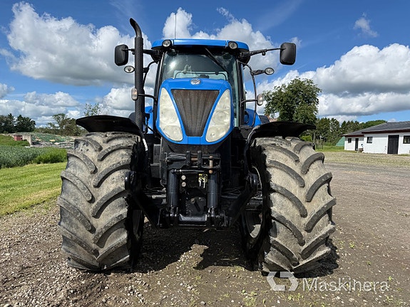Traktor New Holland T7.270 2 of 27