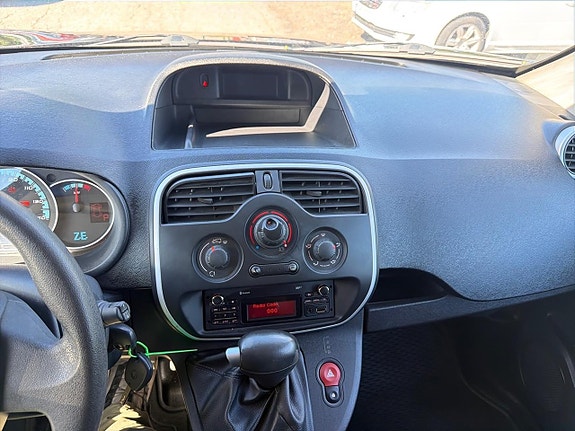 Renault Kangoo 13 of 22