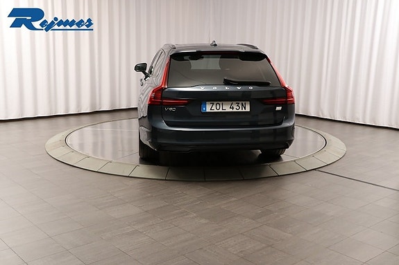 Volvo V90 16 of 25
