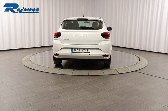 Dacia Sandero 16 of 23