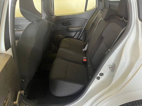 Dacia Sandero 5 of 5