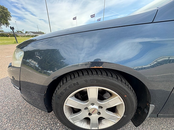 Volkswagen Passat 6 of 10