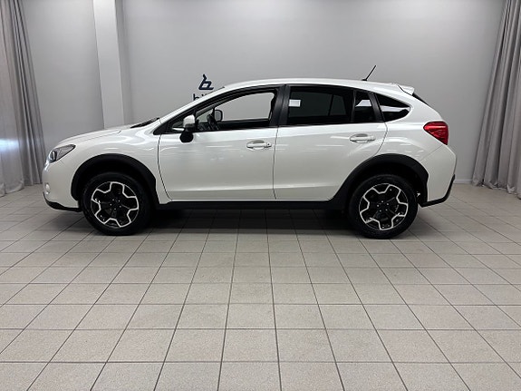 Subaru XV 2 of 5