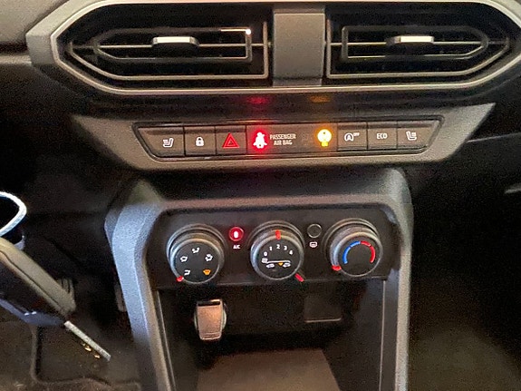 Dacia Sandero 10 of 11