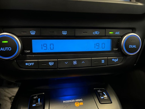 Toyota Avensis 20 of 22