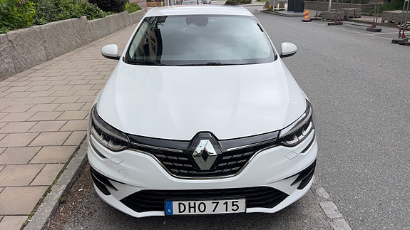 Renault Megane IV 3 of 9