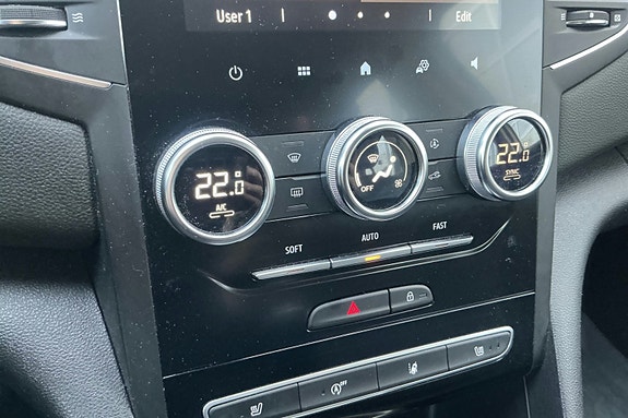 Renault Megane IV 6 of 9