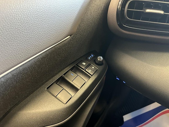 Toyota Yaris Cross 22 of 24
