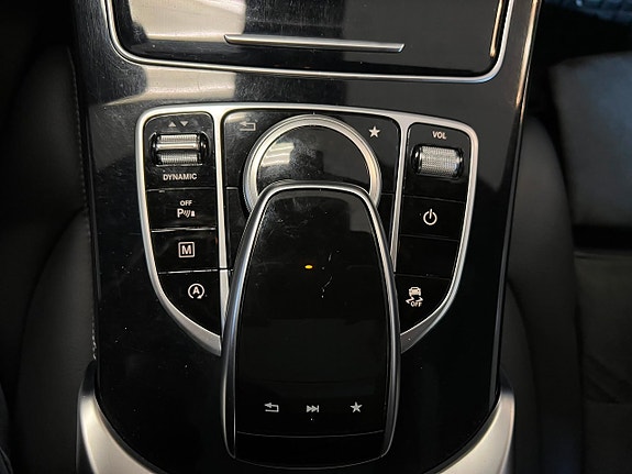 Mercedes-Benz GLC220 d 11 of 23