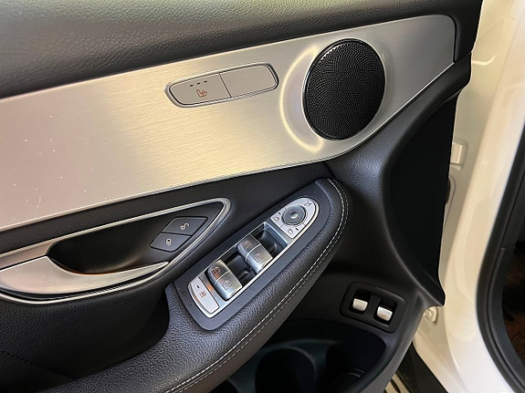 Mercedes-Benz GLC220 d 16 of 23