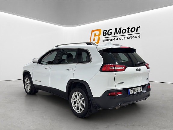 Jeep Cherokee 6 of 21