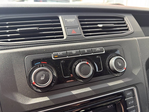 Volkswagen Caddy Maxi 12 of 20