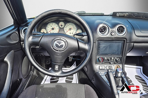 Mazda MX-5 11 of 14
