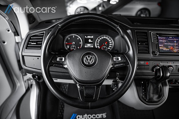Volkswagen Transporter 16 of 26