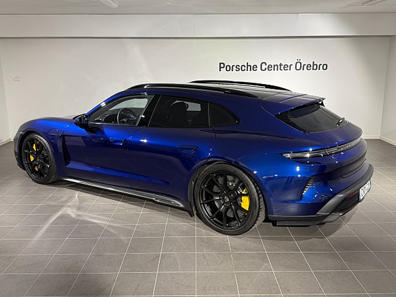 Porsche Taycan 2 of 5