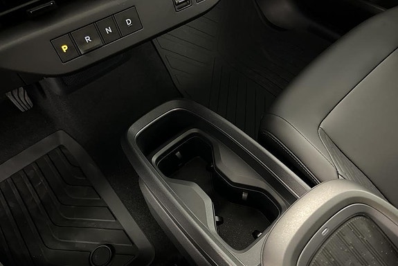 Nissan Leaf 12 of 14