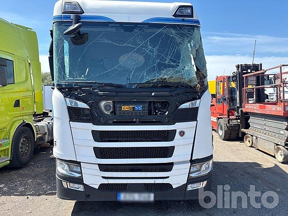 Lastbilschassi SCANIA R450B6X2*4NB - Reservdelsobjekt 2 of 5