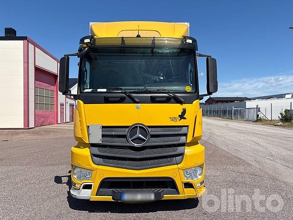 Lastbil MERCEDES-BENZ 963-0-A 2 of 5