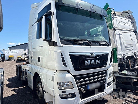 Dragbil MAN TGX 28.470 - Reperationsobjekt 2 of 5