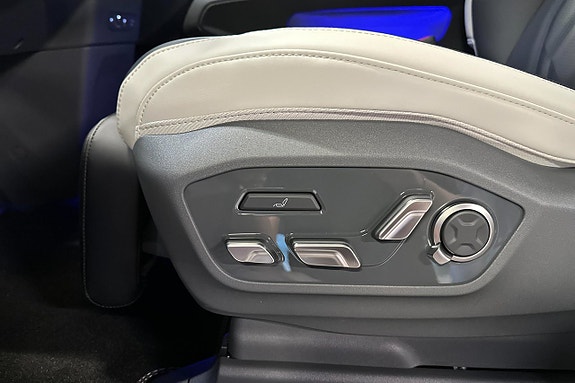 Kia EV9 17 of 26