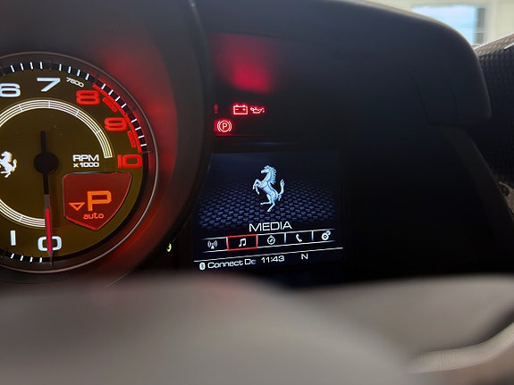 Ferrari 488 GTB 26 of 27