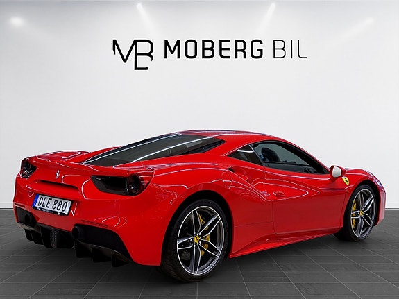 Ferrari 488 GTB 6 of 27