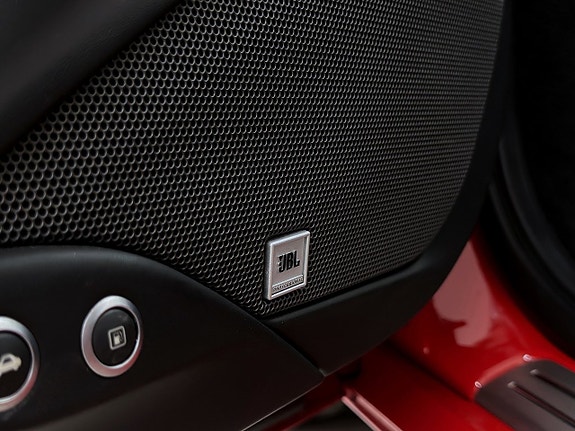 Ferrari 488 GTB 19 of 27