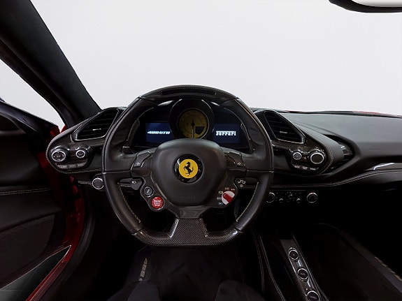 Ferrari 488 GTB 23 of 27