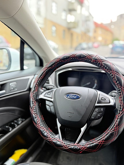 Ford Mondeo 12 of 21