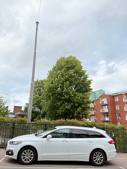 Ford Mondeo 3 of 5