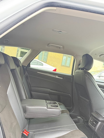 Ford Mondeo 18 of 21